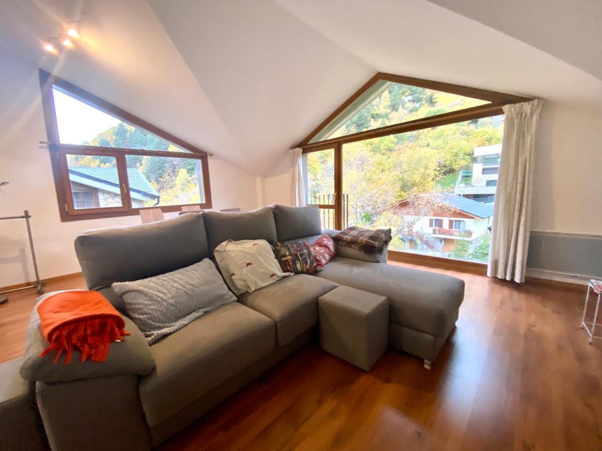 Apartamento Els Esquiadors Llorts Exterior foto