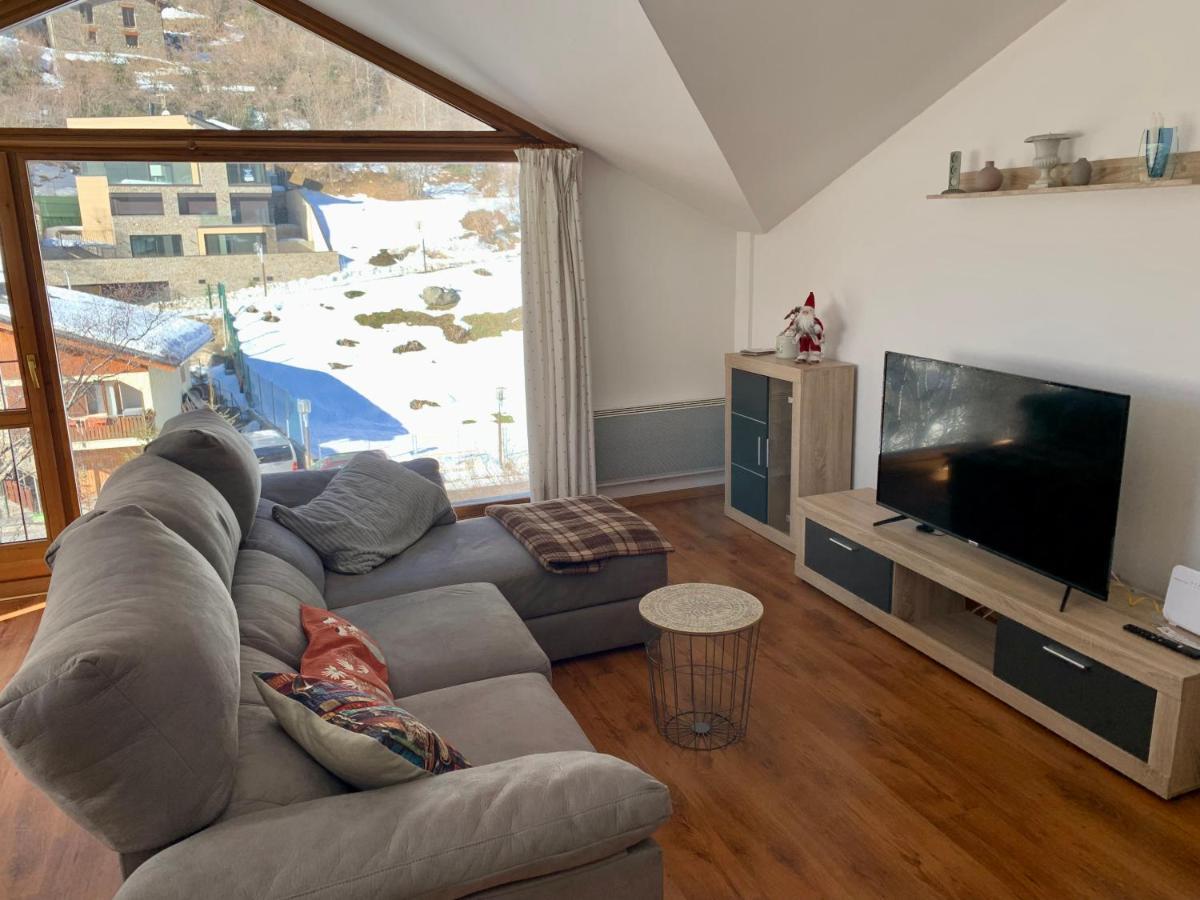 Apartamento Els Esquiadors Llorts Exterior foto